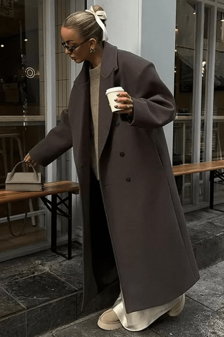 Long women’s jacket with a loose fit and wide lapels - J&B; - 7 - London-stylehouse.com