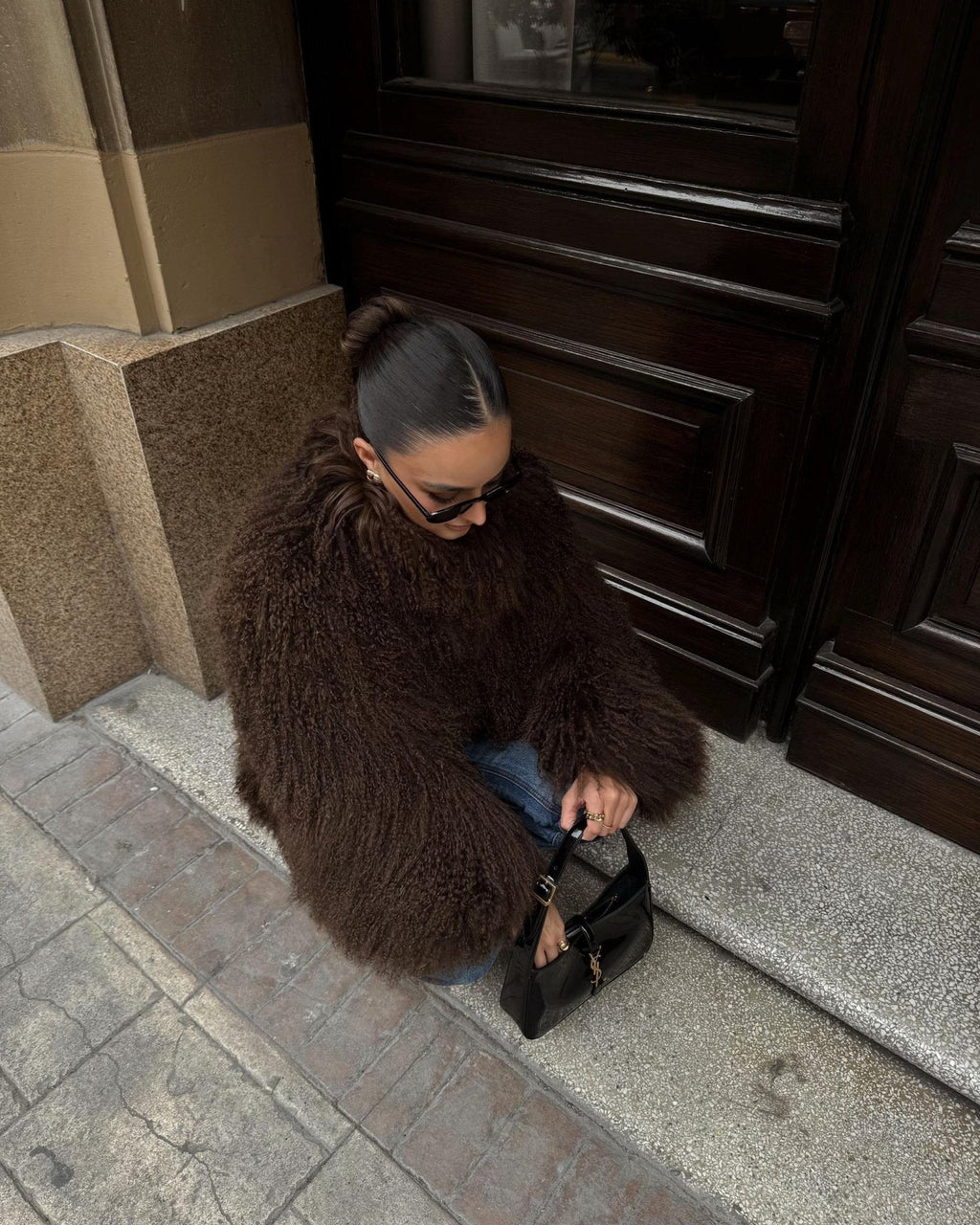 Women’s oversized faux fur jacket with a high collar and a soft drape - J&B; - 7 - London-stylehouse.com
