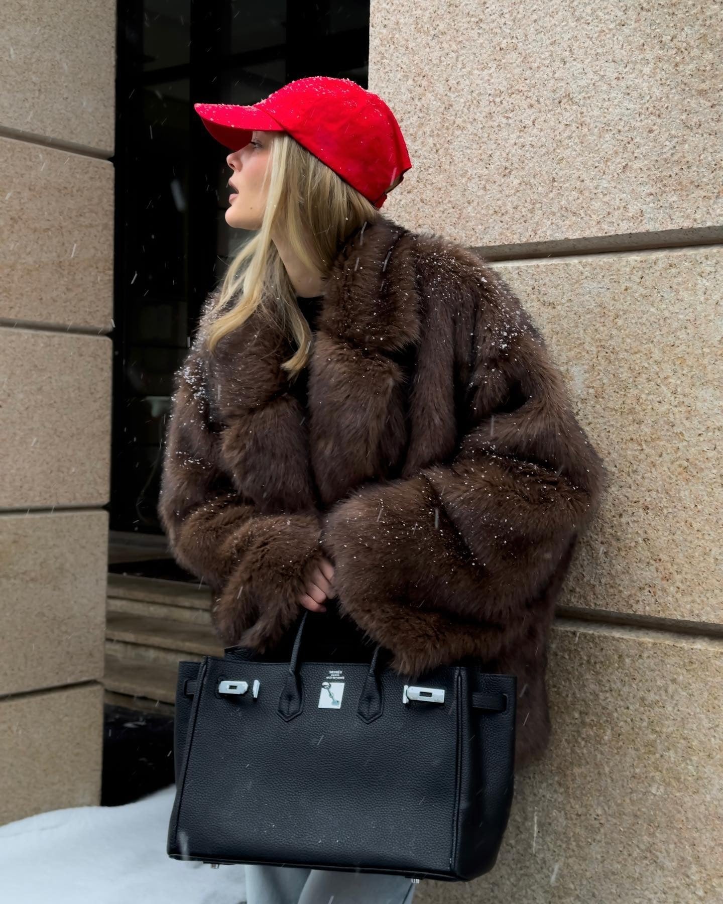 Oversized faux fur jacket for women with a cosy texture - J&B; - 1 - London-stylehouse.com