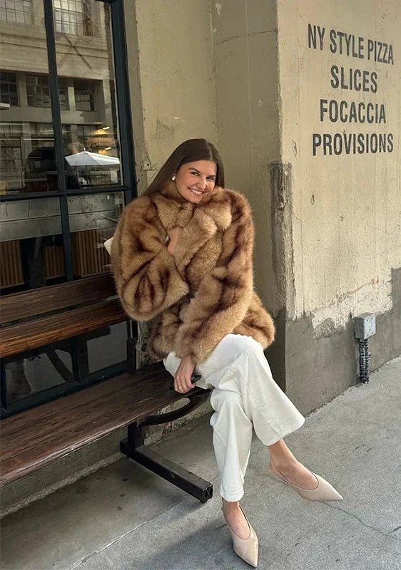 Women’s faux fur jacket with an open silhouette and a fluffy texture - J&B; - 7 - London-stylehouse.com