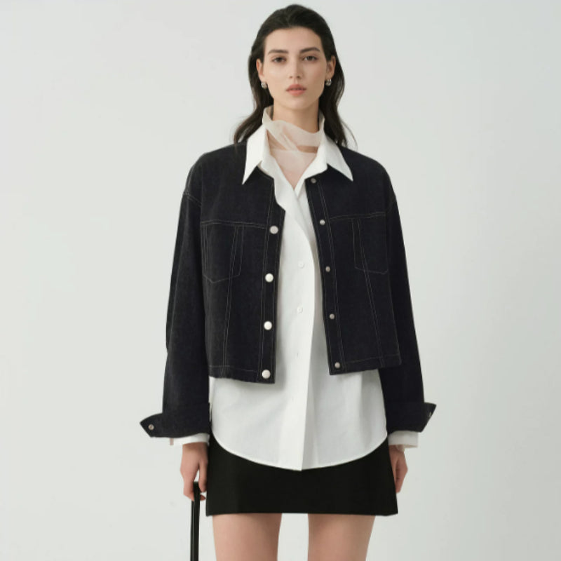 Short women’s jacket with a relaxed fit and front pockets - J&B; - 4 - London-stylehouse.com