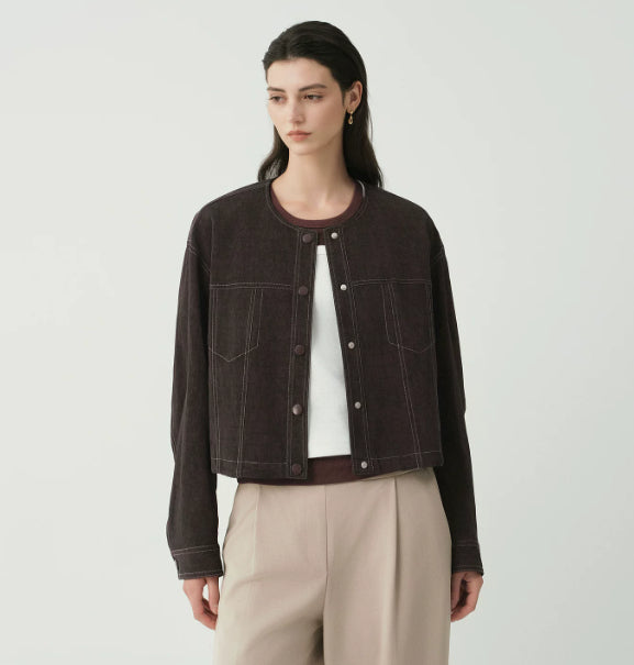 Short women’s jacket with a relaxed fit and front pockets - J&B; - 5 - London-stylehouse.com