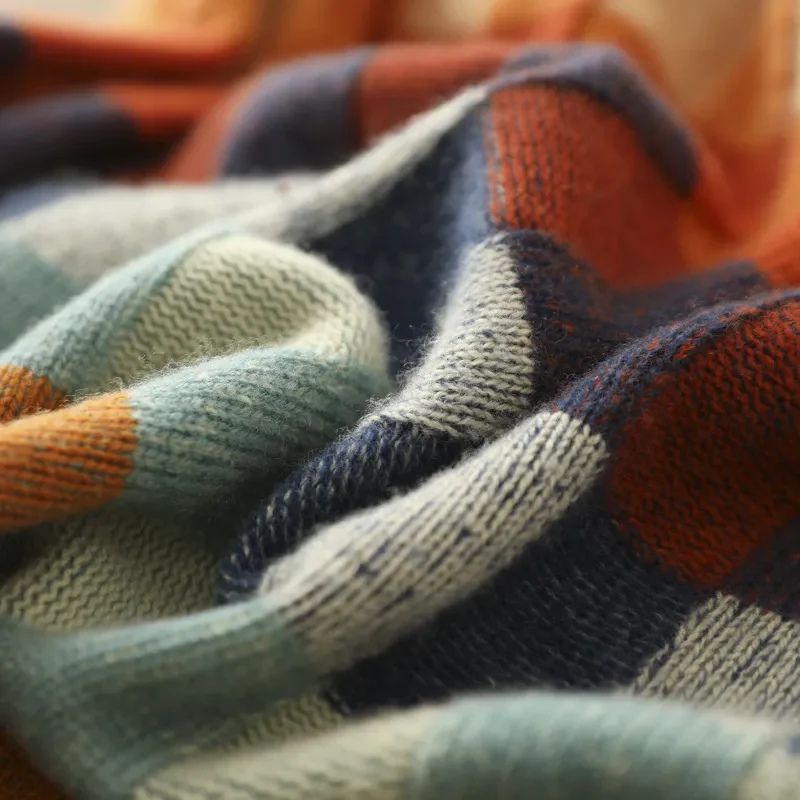 Stylish women's checked knitwear with roll neck - J&B - 4 - London-stylehouse.com