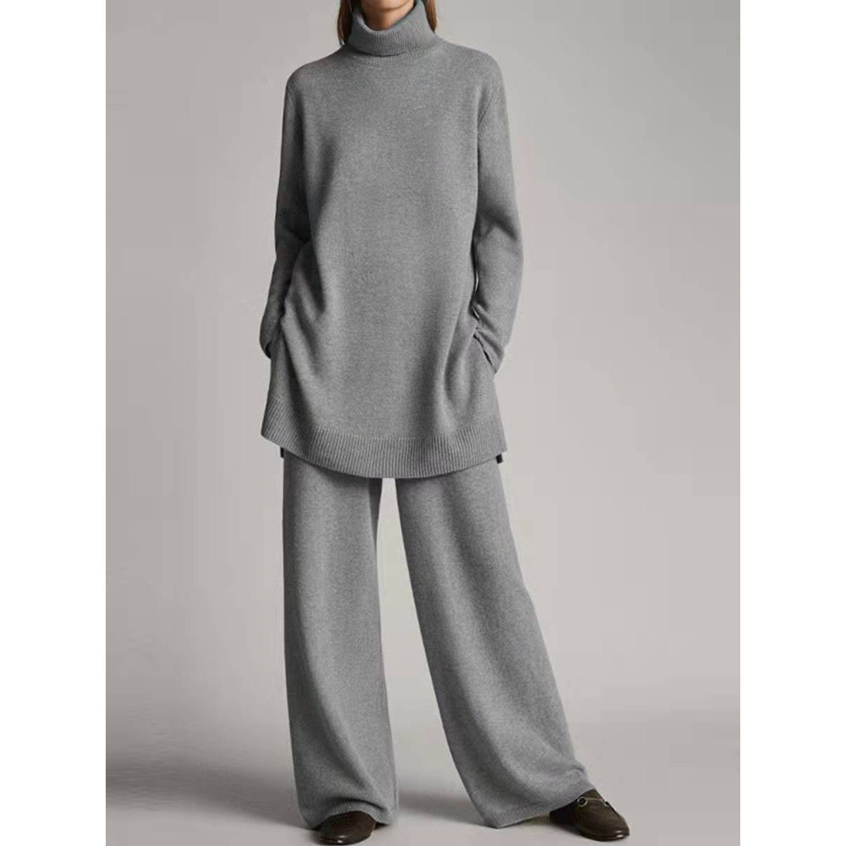 Casual two-piece women’s knitted set with a roll neck and a relaxed fit - J&B; - 2 - London-stylehouse.com