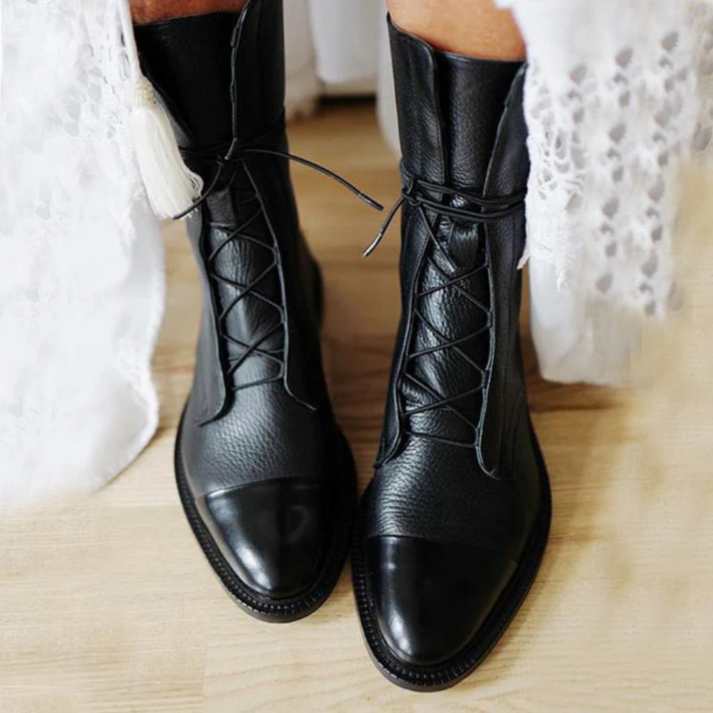 Lace-up ankle boots for women with a polished toe cap - J&B; - 1 - London-stylehouse.com