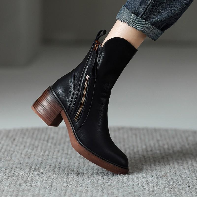 Women’s ankle boots with block heels and side zips - J&B; - 4 - London-stylehouse.com