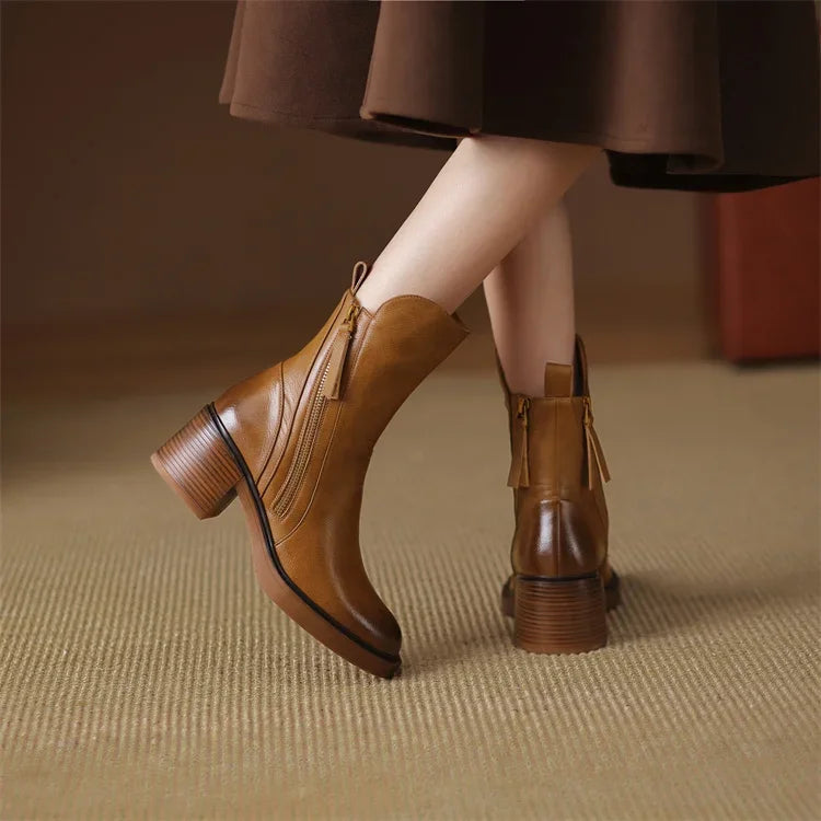Women’s ankle boots with block heels and side zips - J&B; - 9 - London-stylehouse.com