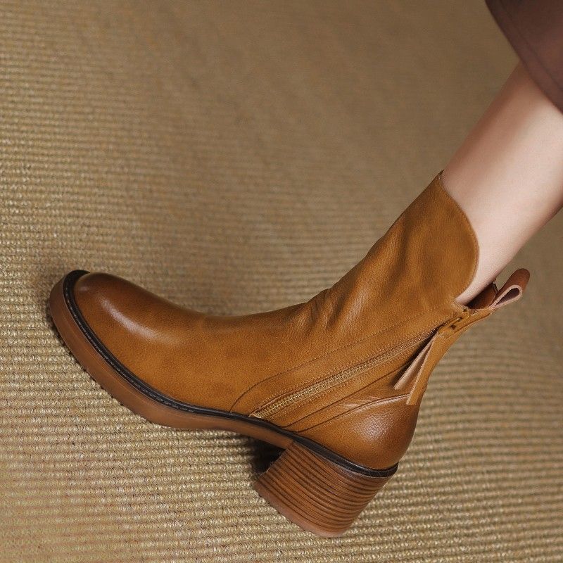 Women’s ankle boots with block heels and side zips - J&B; - 10 - London-stylehouse.com