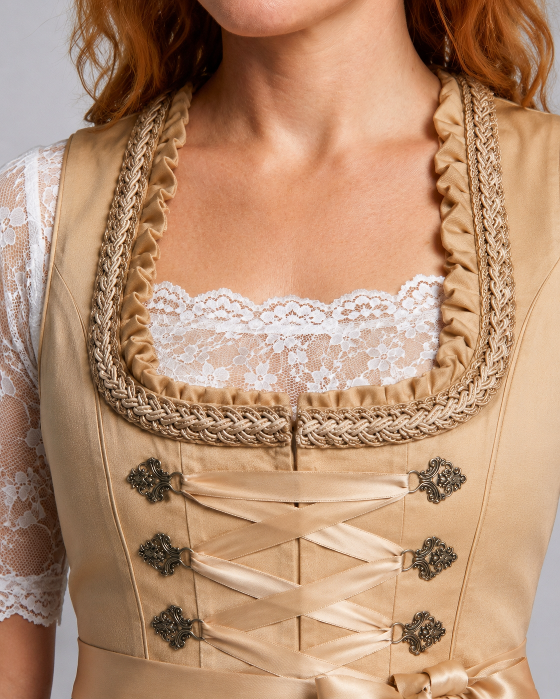 Women’s dirndls with lace blouses and floral details - J&B; - 5 - London-stylehouse.com