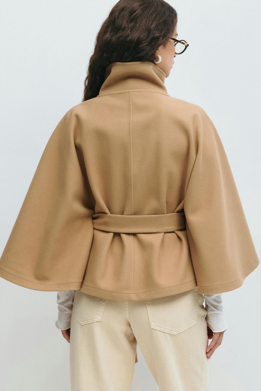 Women’s loose-fitting cape coat with a high collar and belt - J&B; - 9 - London-stylehouse.com