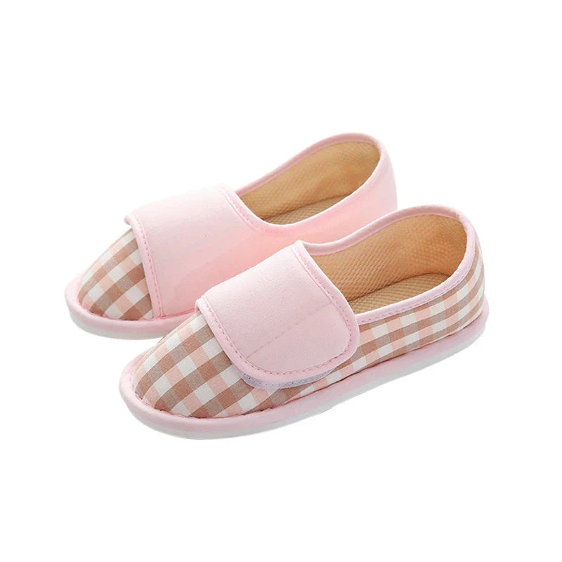 Verstellbare Hausschuhe für Damen mit Diabetes - Gemütliches Karomuster - J&B - 2 - Annoboutique