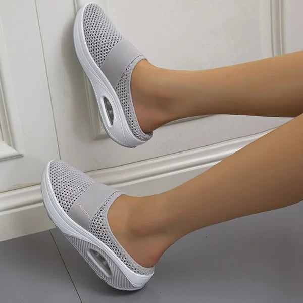 Komfortable Hausschuhe für Damen mit Diabetes - Flexible Anpassung - J&B - 5 - Annoboutique