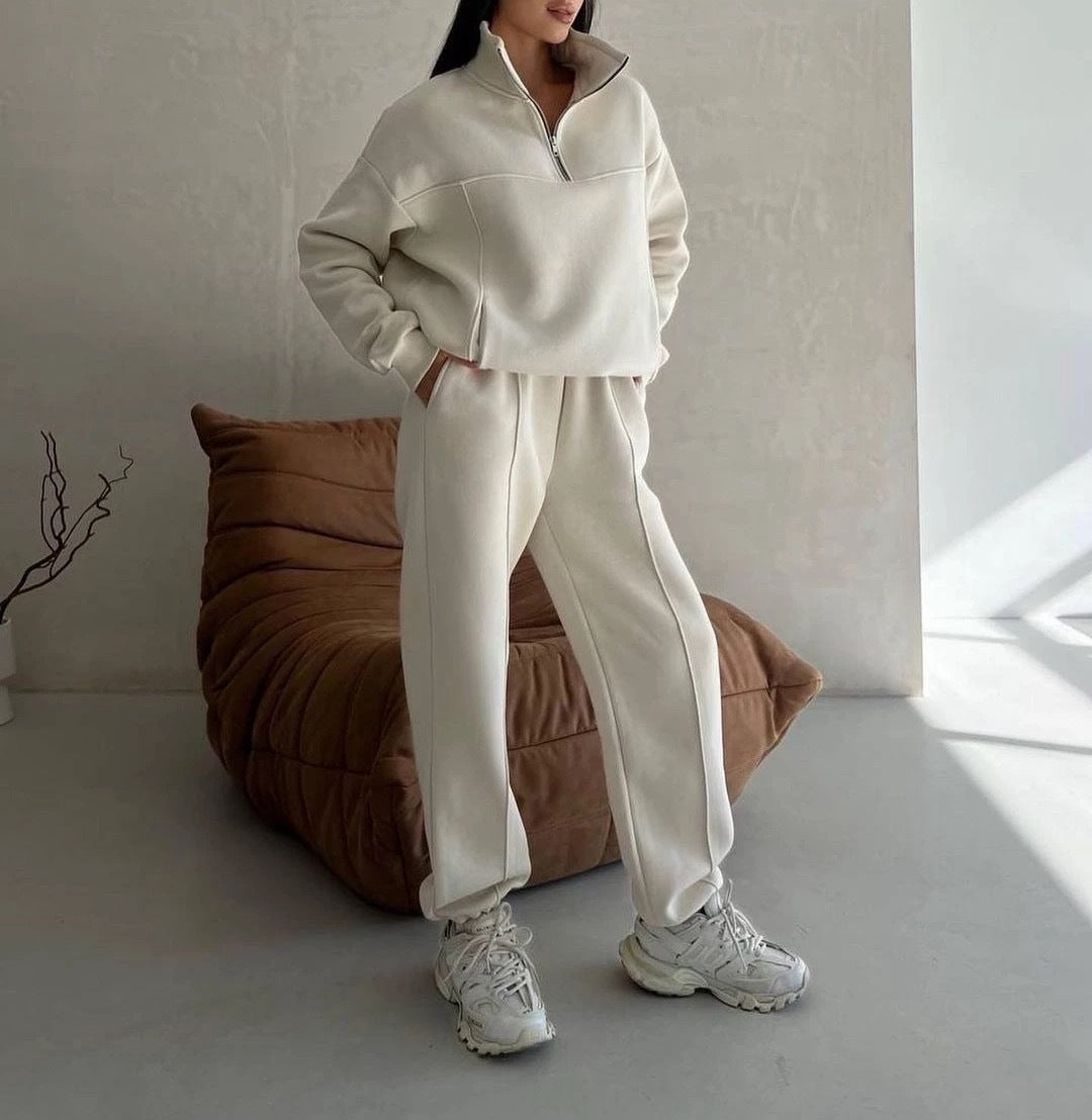 Lounge Set Women's Relaxed Fit with High Collar & Zip | L&S - 7 - London-stylehouse.com