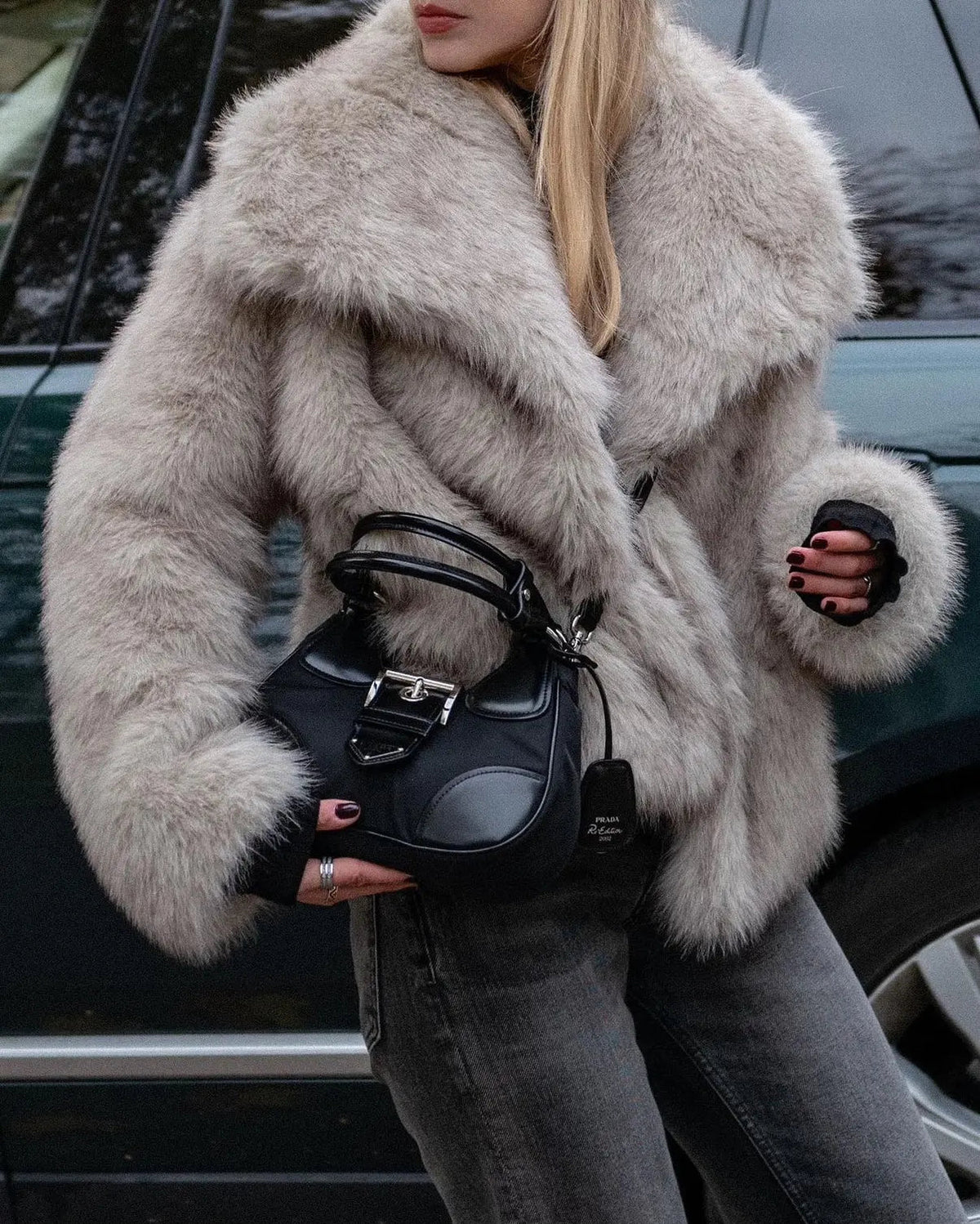 Faux Fur Jacket Women's Oversized Fit with Wide Collar | L&S - 2 - London-stylehouse.com