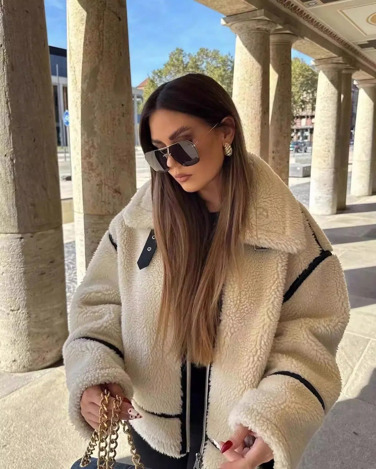 Women's Teddy Jacket with Oversized Fit + Distinctive Accents | L&S - 2 - London-stylehouse.com