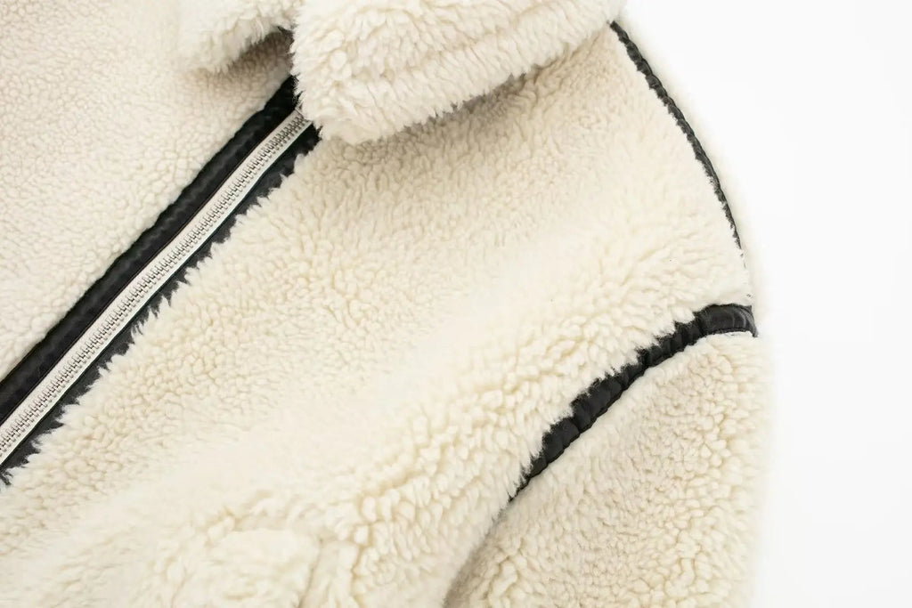 Women's Teddy Jacket with Oversized Fit + Distinctive Accents | L&S - 5 - London-stylehouse.com