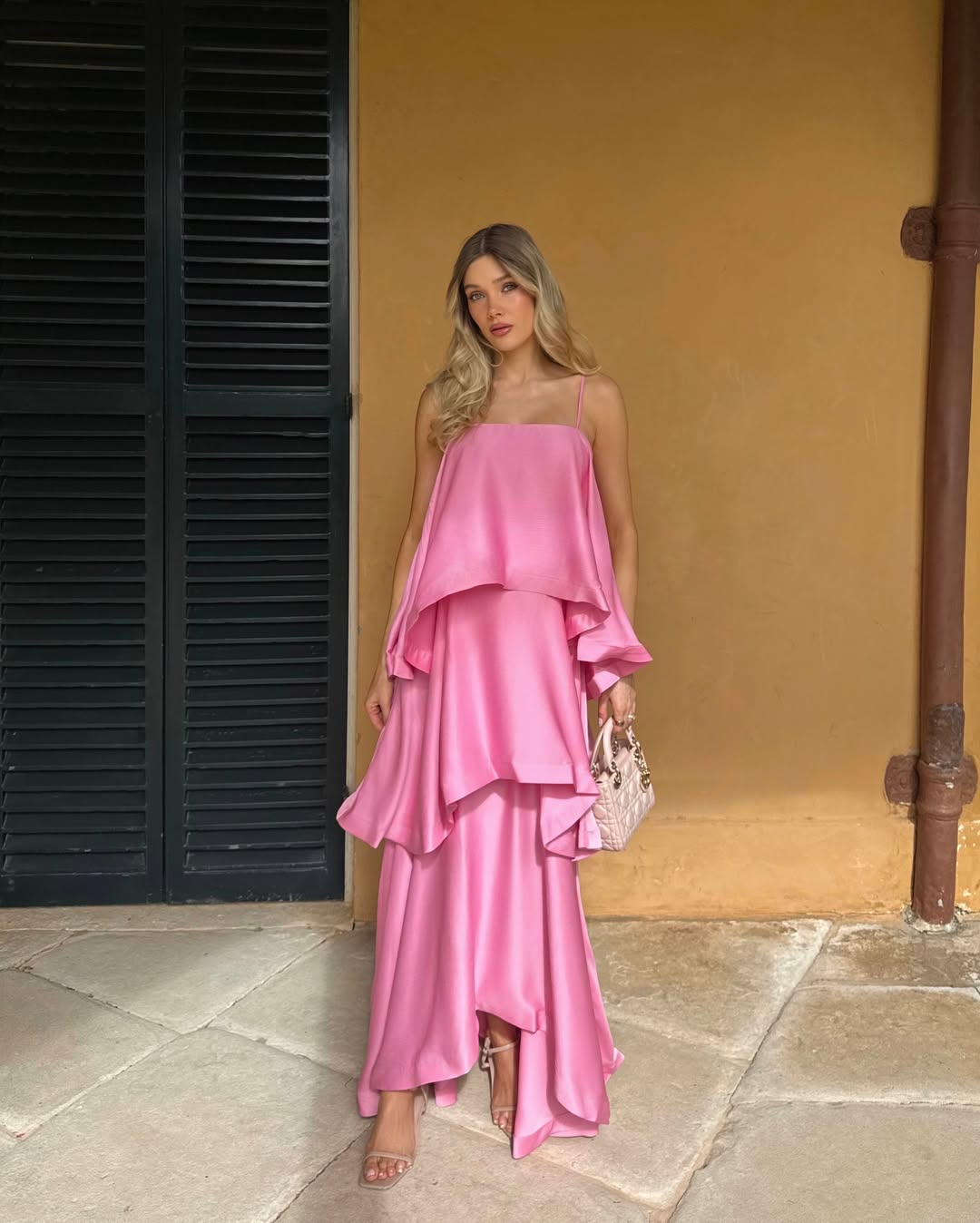 Maxi Dress Women's Flowing Silhouette with Layered Skirt | L&S - 10 - London-stylehouse.com