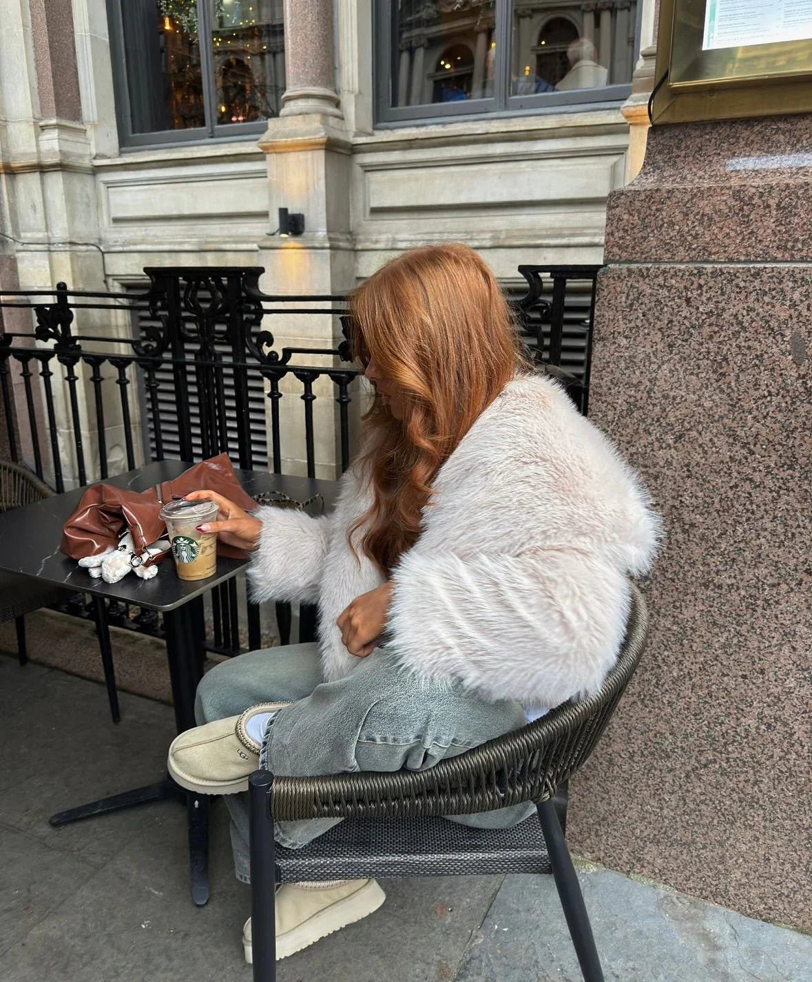 Faux Fur Coat Women's Oversized Fit with Plush Collar | L&S - 3 - London-stylehouse.com