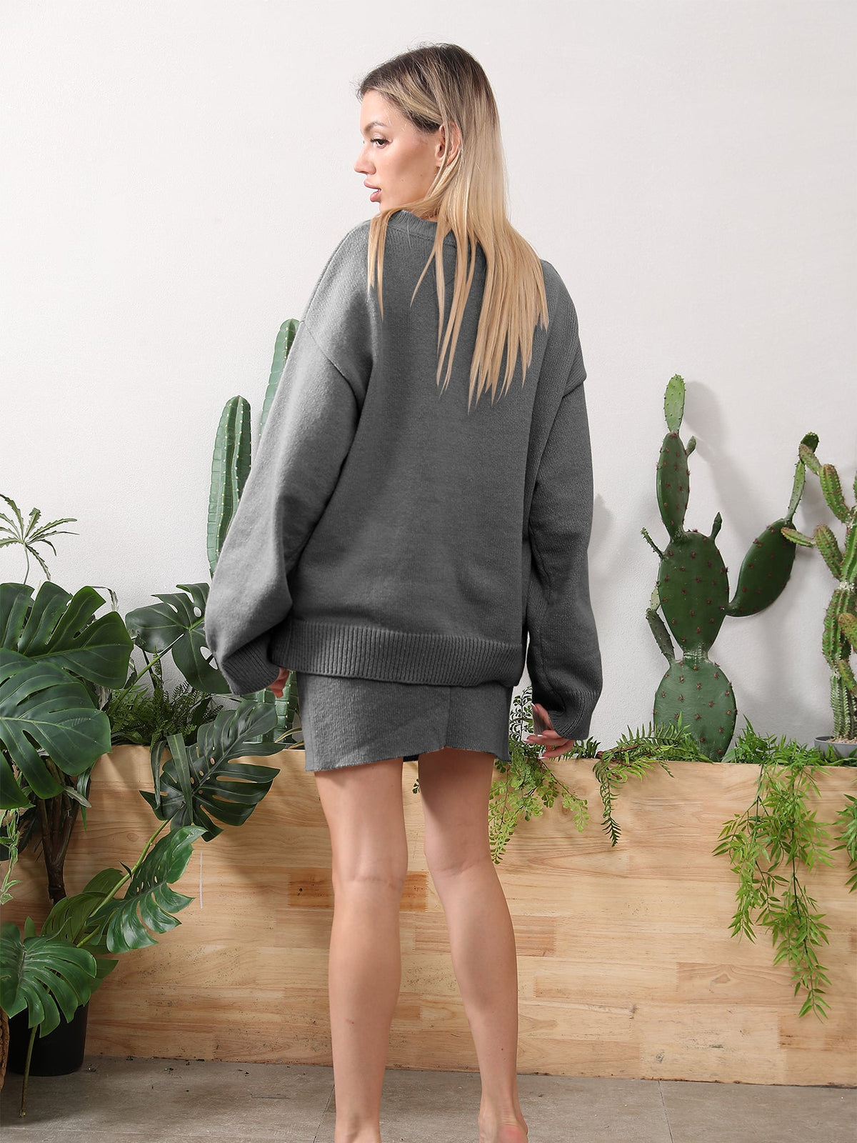 Lounge Set Women's Relaxed Fit with Loose Top & Chic Skirt | L&S - 1 - London-stylehouse.com