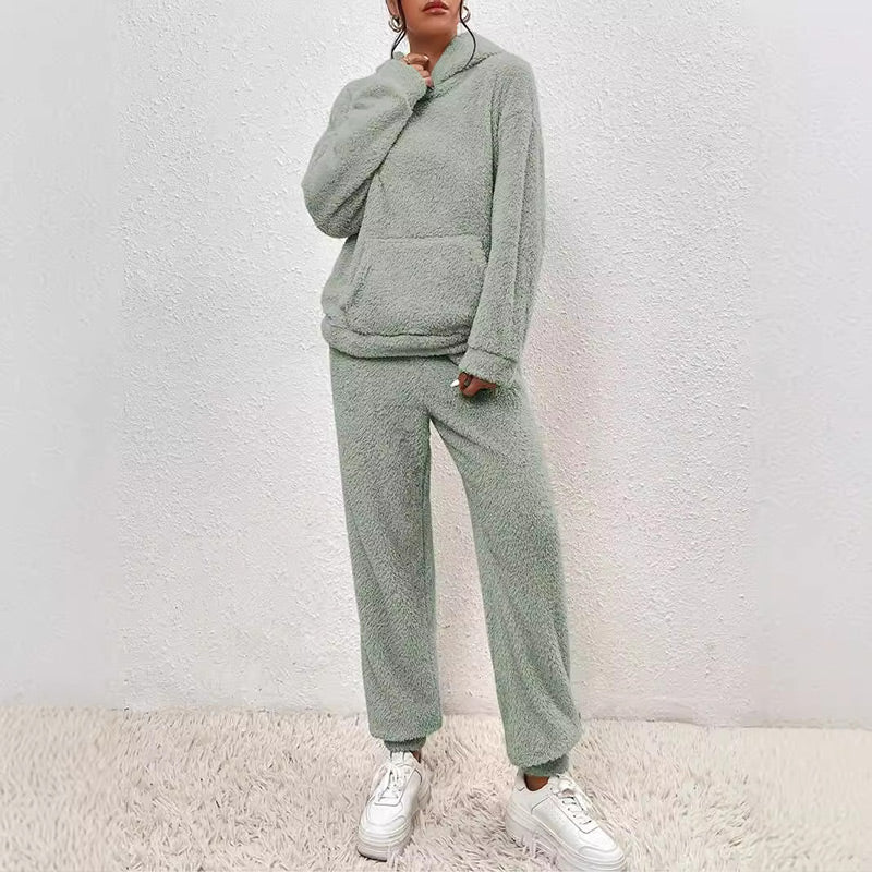 Women's Two-Piece Lounge Set with Hood and Pockets | L&S - 7 - London-stylehouse.com