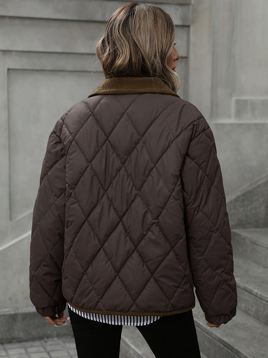 Quilted Women's Jacket with Functional Pockets | L&S - 2 - London-stylehouse.com