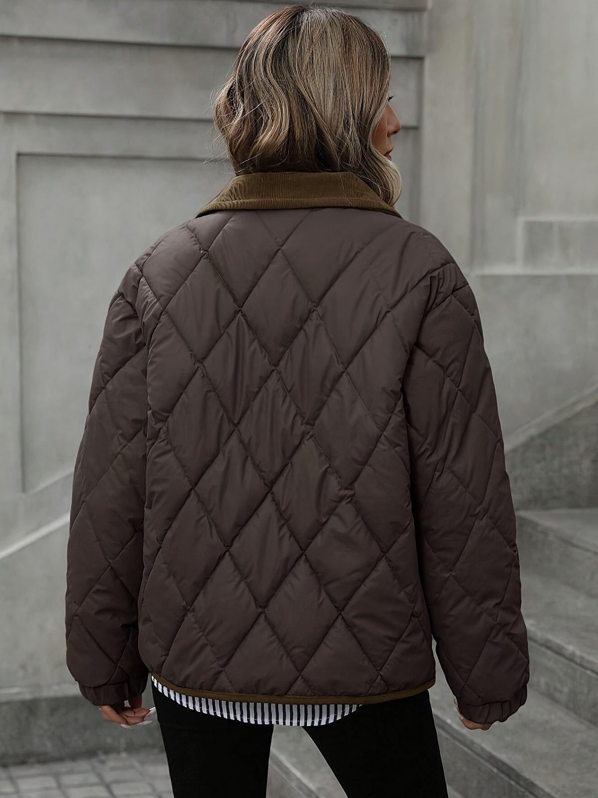 Quilted Women's Jacket with Functional Pockets | L&S - 2 - London-stylehouse.com