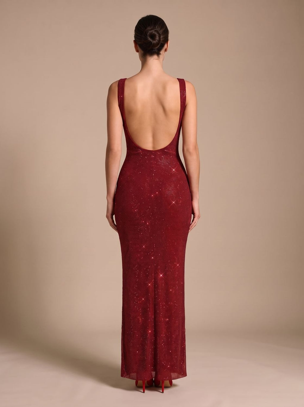 Maxi Dress Women's Fitted Silhouette with Open Back and Sparkling Detail - 3 - London-stylehouse.com