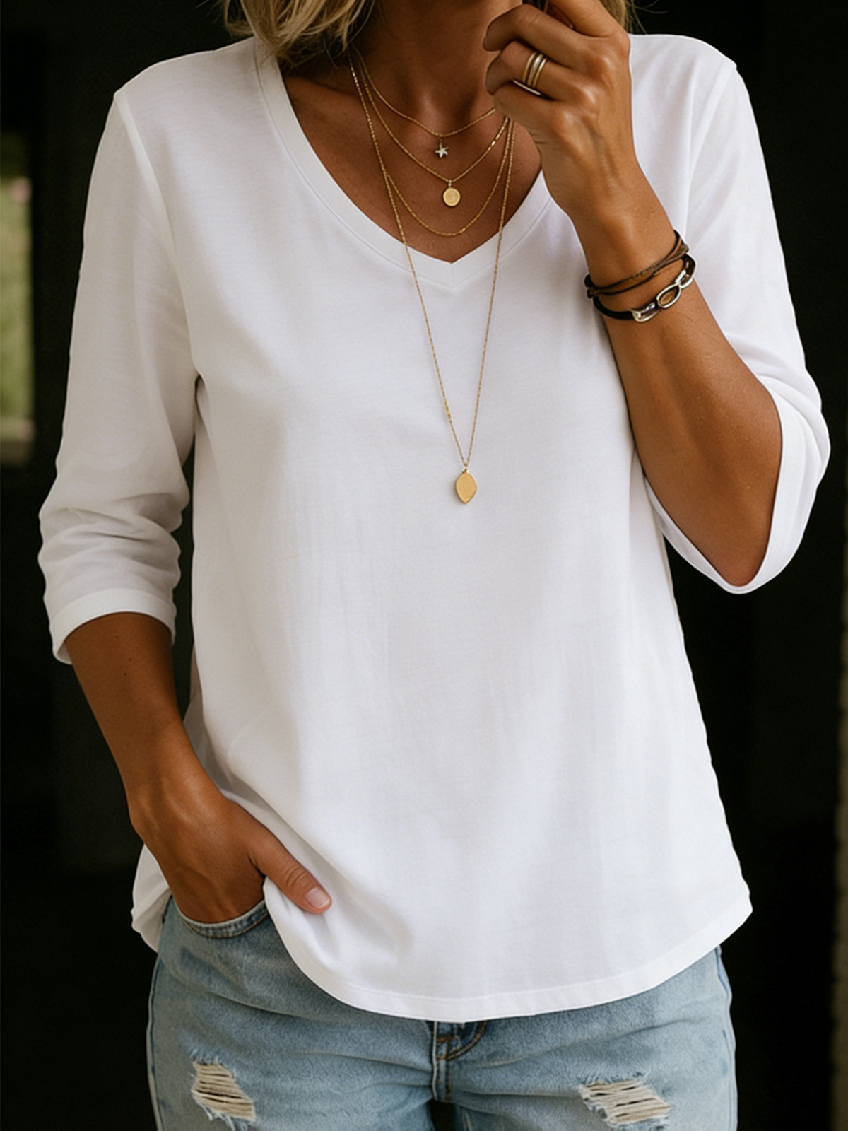 Women's V-Neck T-Shirt with Three-Quarter Sleeves and Relaxed Fit - 2 - London-stylehouse.com