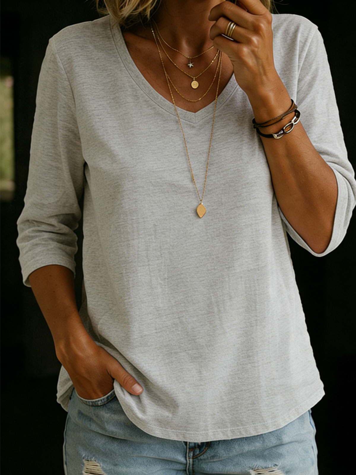 Women's V-Neck T-Shirt with Three-Quarter Sleeves and Relaxed Fit - 3 - London-stylehouse.com