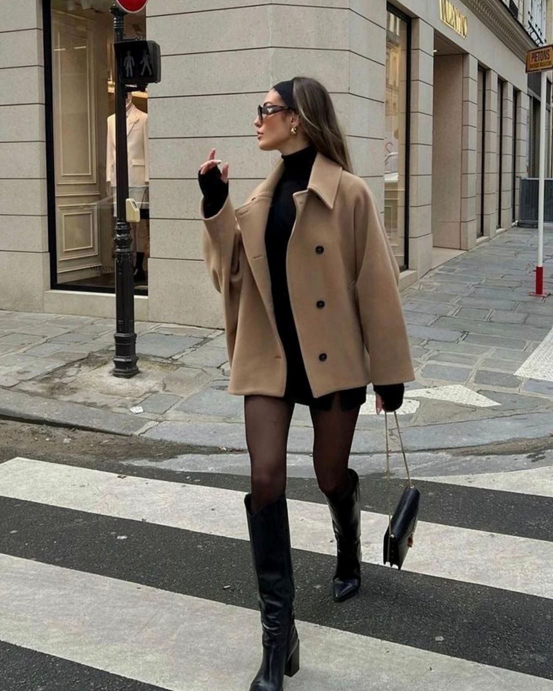 Women's Oversized Coat with Stylish Button Fastening - 1 - London-stylehouse.com