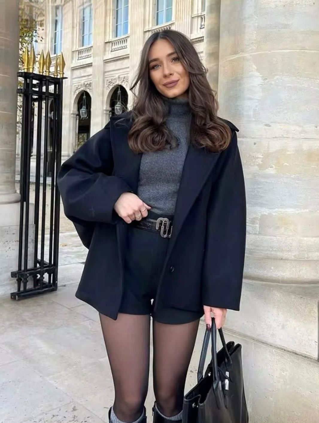 Women's Oversized Coat with Stylish Button Fastening - 4 - London-stylehouse.com