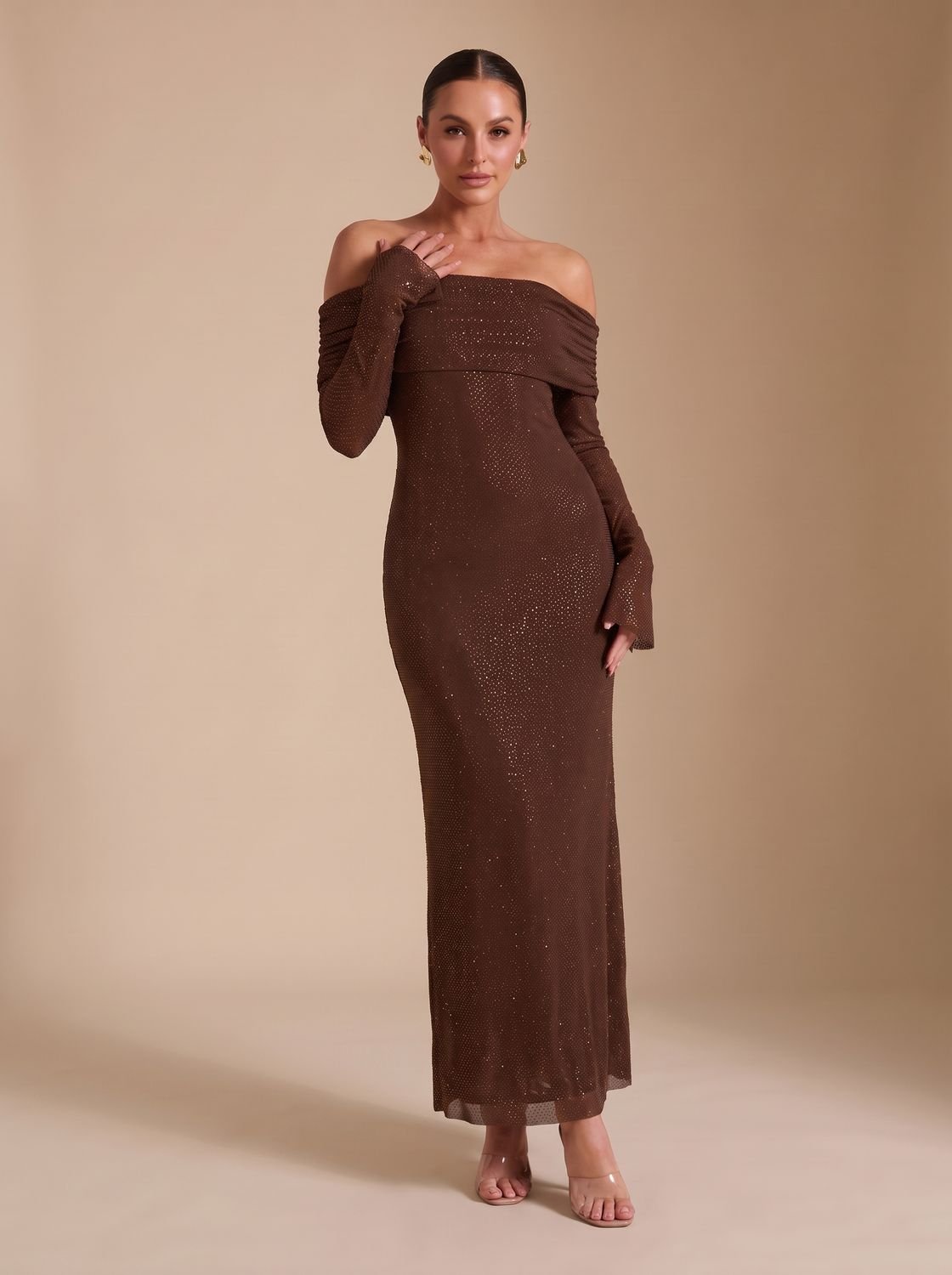 Maxi Dress Women's Off-Shoulder Fit with Elegant Detailing - 2 - London-stylehouse.com