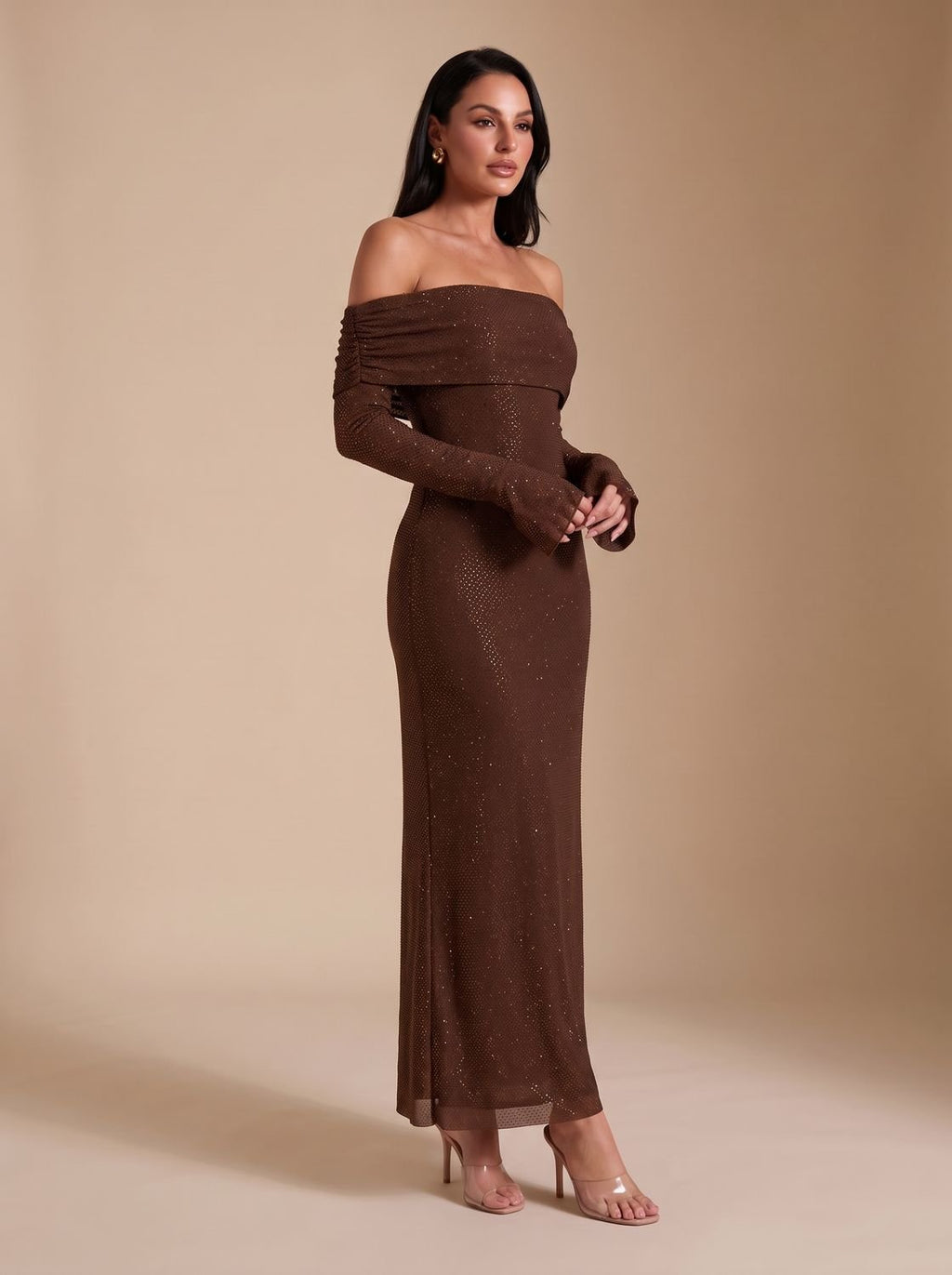 Maxi Dress Women's Off-Shoulder Fit with Elegant Detailing - 3 - London-stylehouse.com