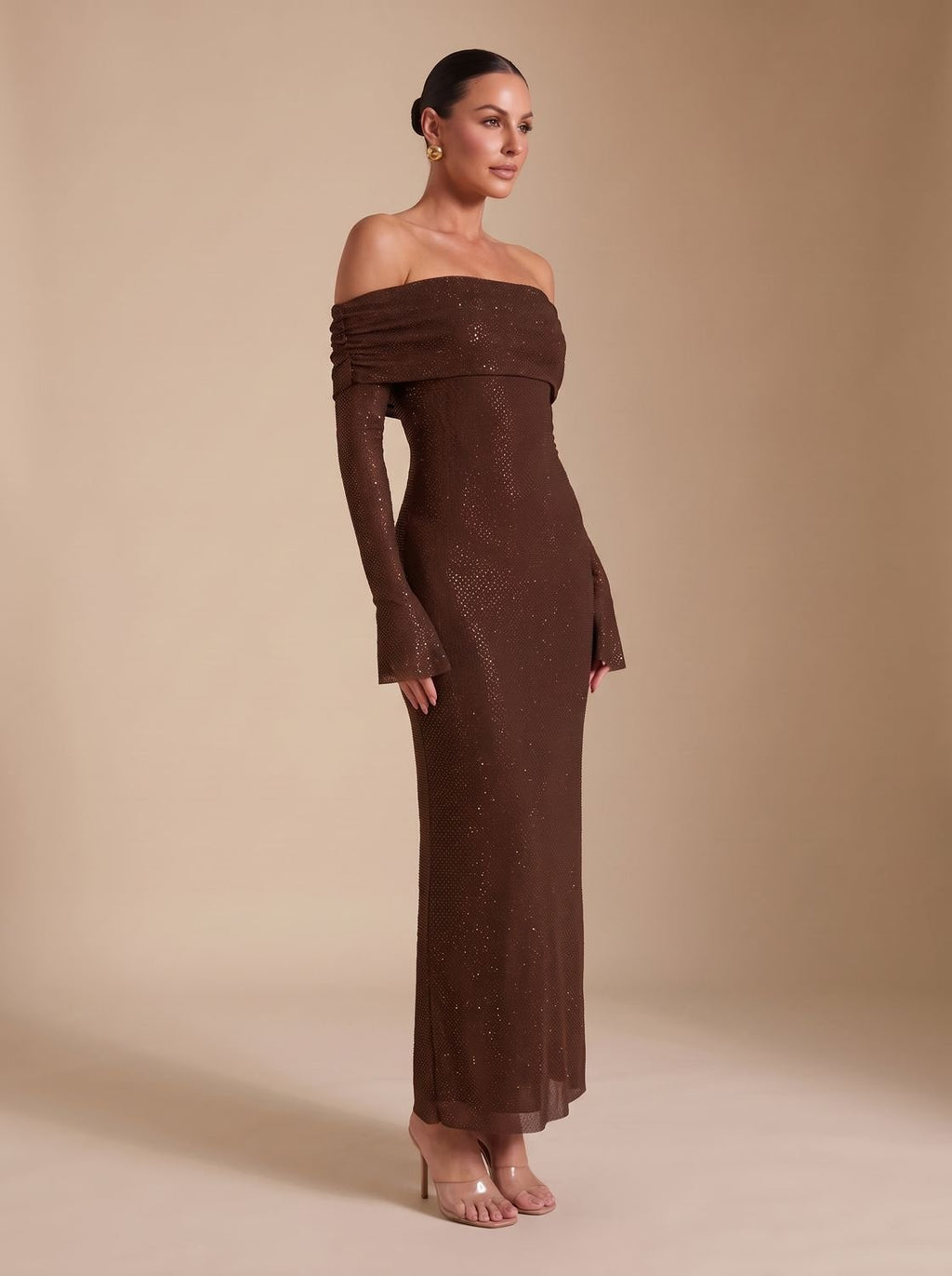 Maxi Dress Women's Off-Shoulder Fit with Elegant Detailing - 4 - London-stylehouse.com