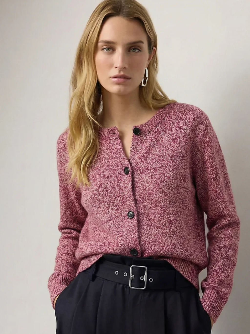 Women's Cardigan with Round Neck and Button Closure for Versatile Styling - 1 - London-stylehouse.com