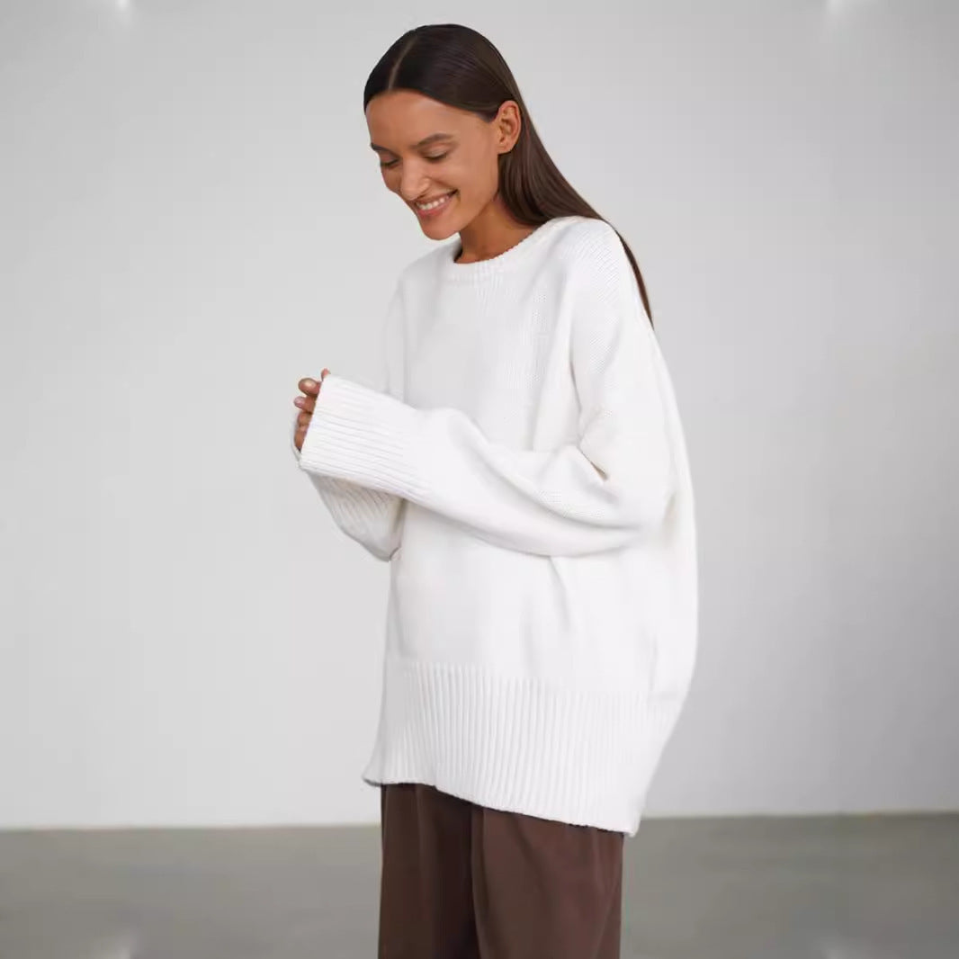 Casual Women's Sweater with Oversized Fit and Round Neckline - 3 - London-stylehouse.com