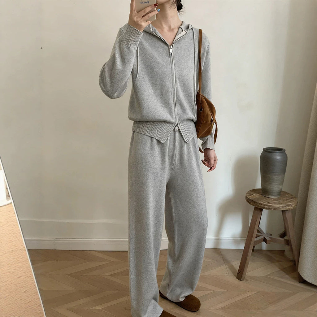Lounge Set Women's Relaxed Fit with Hood and Zip - 2 - London-stylehouse.com