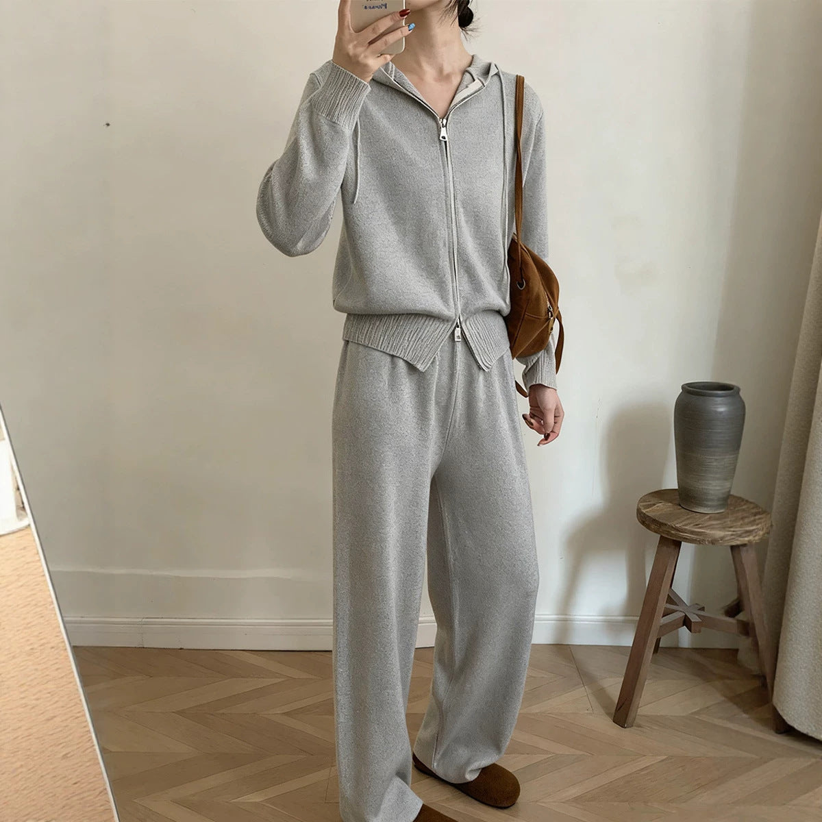 Lounge Set Women's Relaxed Fit with Hood and Zip - 2 - London-stylehouse.com
