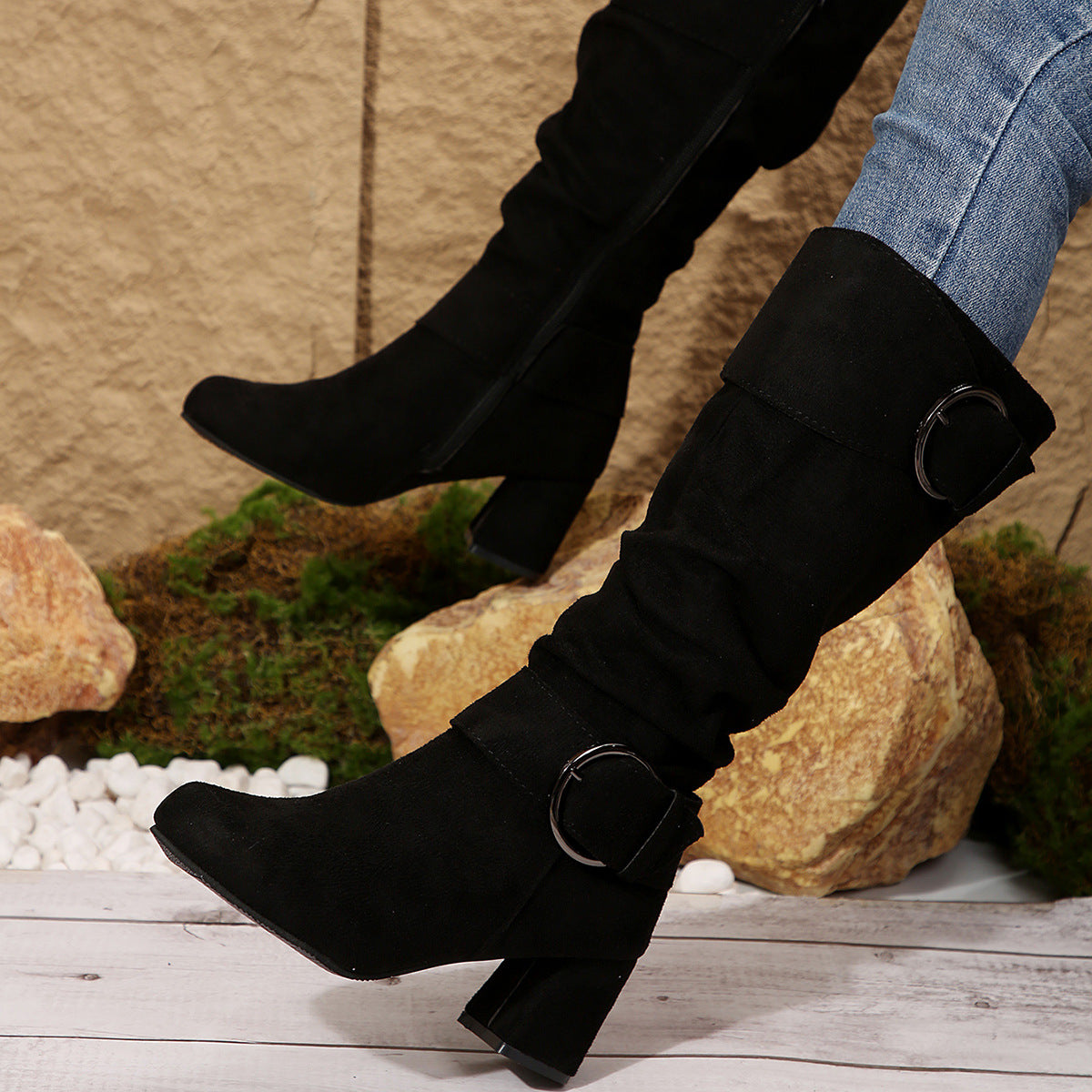 Knee-High Women's Boots with Chunky Heel and Stylish Buckle - 1 - London-stylehouse.com
