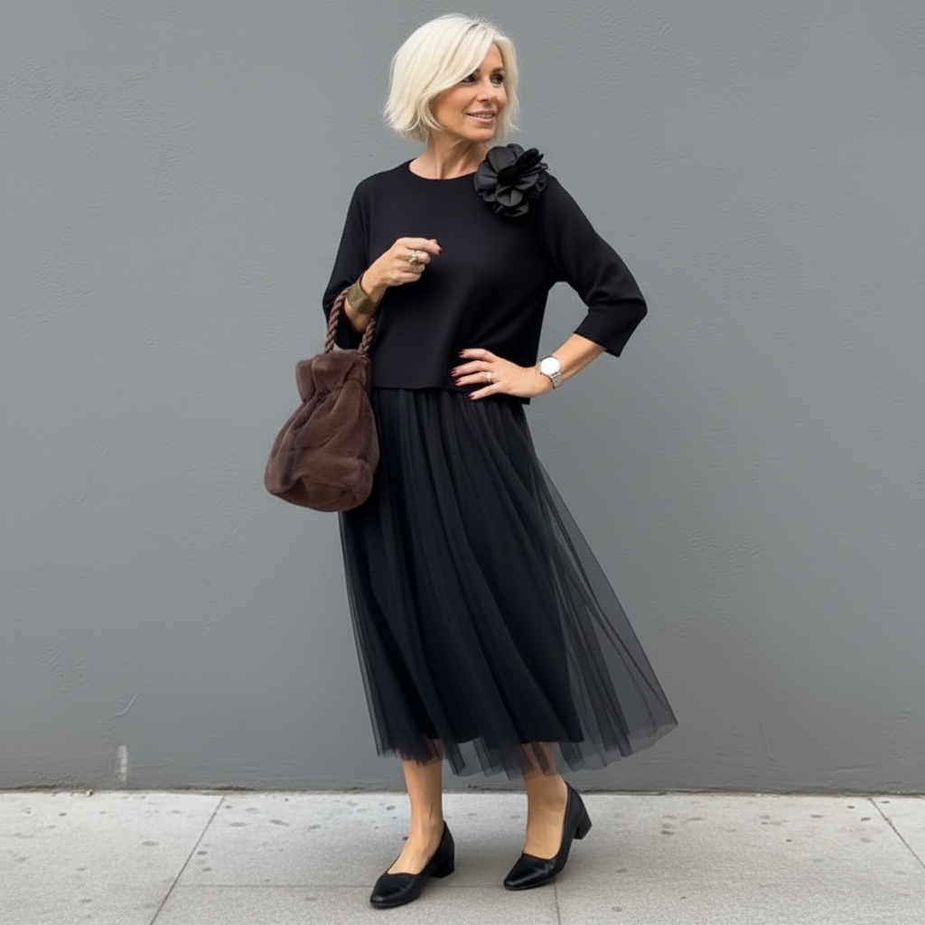 Maxi Dress Women's A-Line Cut with Pleated Skirt - 4 - London-stylehouse.com