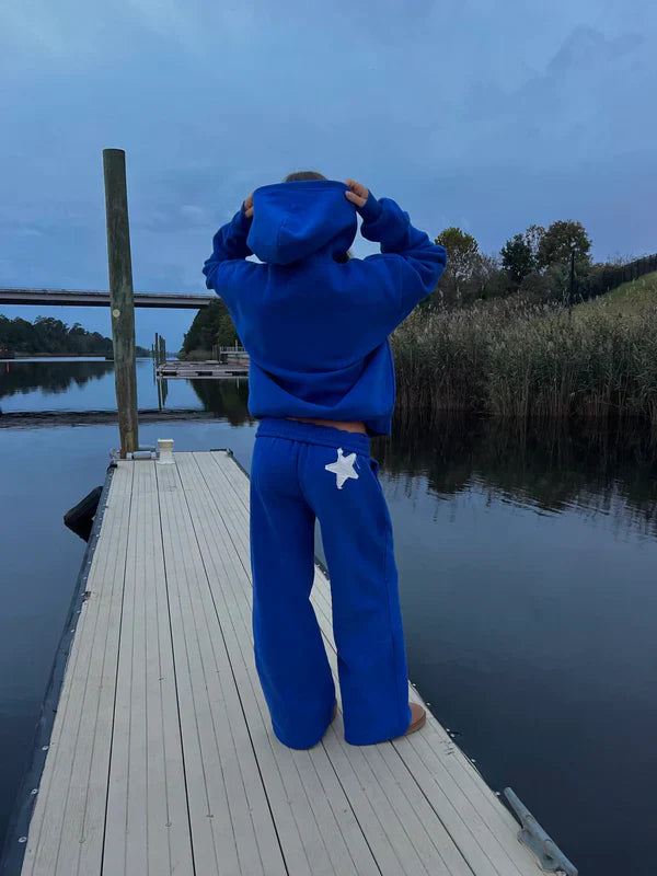 Oversized Women's Star Print Hoodie and Trousers Set with Relaxed Fit - 3 - London-stylehouse.com