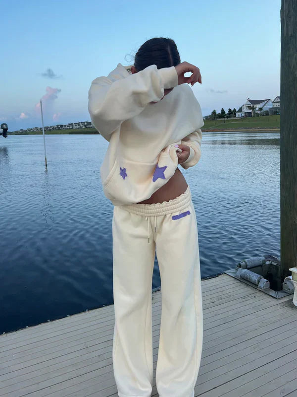 Oversized Women's Star Print Hoodie and Trousers Set with Relaxed Fit - 5 - London-stylehouse.com