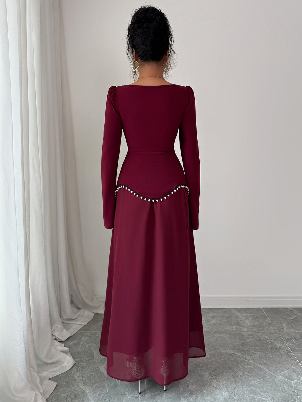 Maxi Dress for Women with Flared Silhouette and Square Neck - 5 - London-stylehouse.com