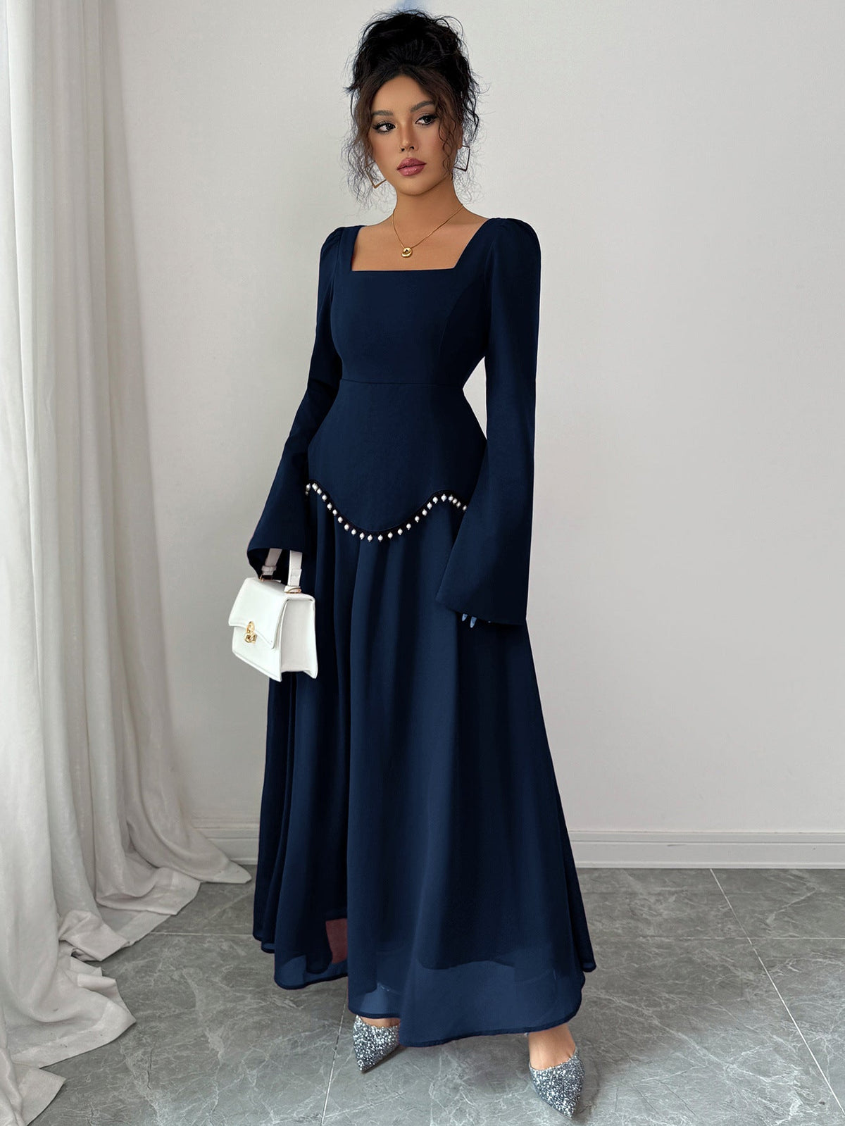 Maxi Dress for Women with Flared Silhouette and Square Neck - 6 - London-stylehouse.com