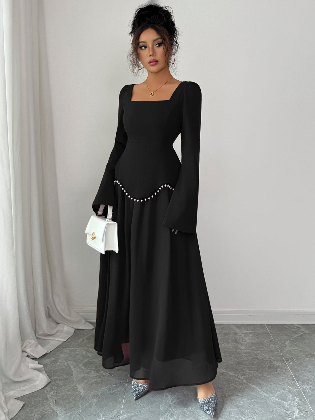 Maxi Dress for Women with Flared Silhouette and Square Neck - 9 - London-stylehouse.com