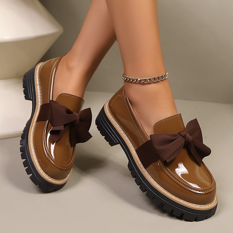 Women's Loafers with Chunky Sole and Bow Detail - 1 - London-stylehouse.com