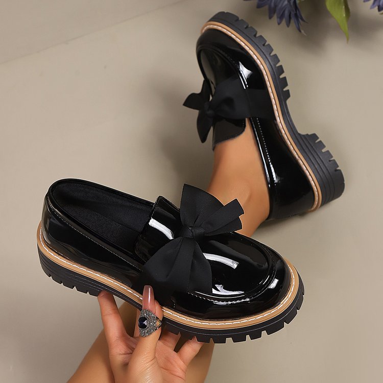 Women's Loafers with Chunky Sole and Bow Detail - 4 - London-stylehouse.com