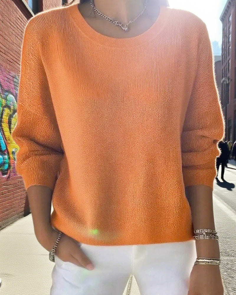 Chic Women's Pullover with Round Neckline and Long Sleeves - 5 - London-stylehouse.com