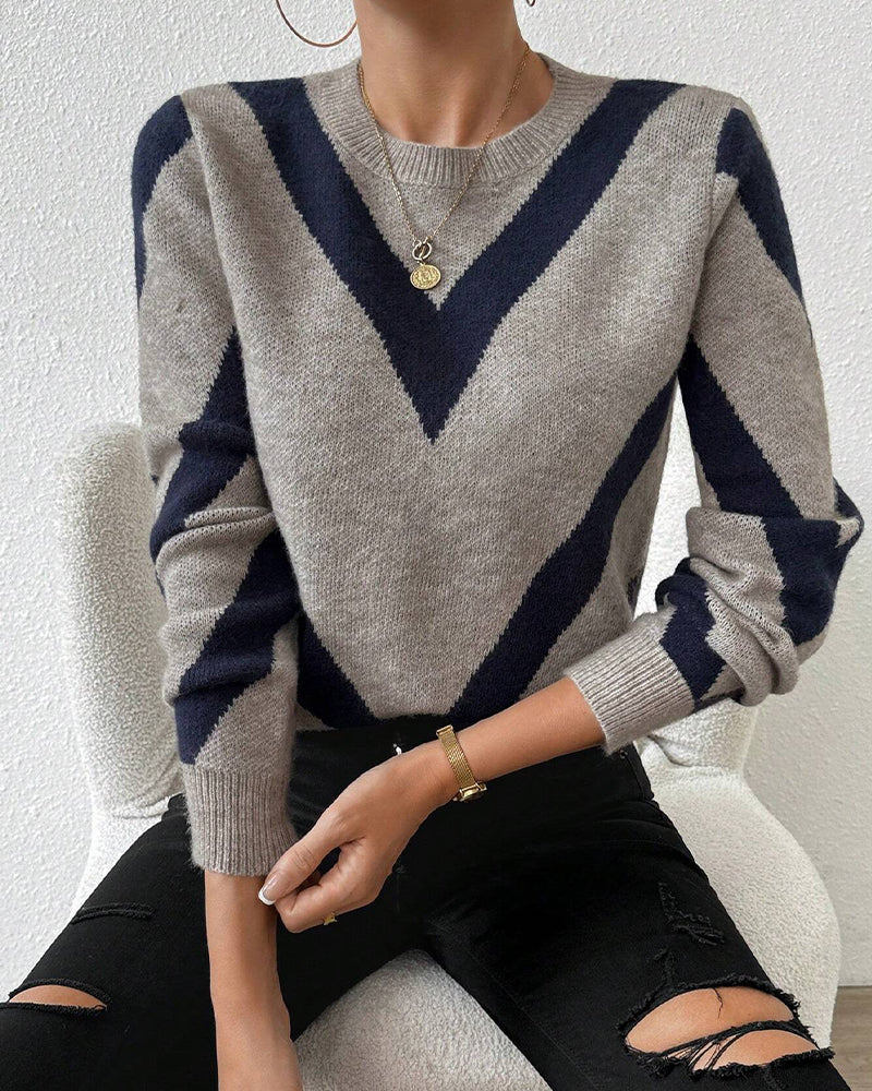 Women's Pullover with Geometric Design and Long Sleeves - 6 - London-stylehouse.com