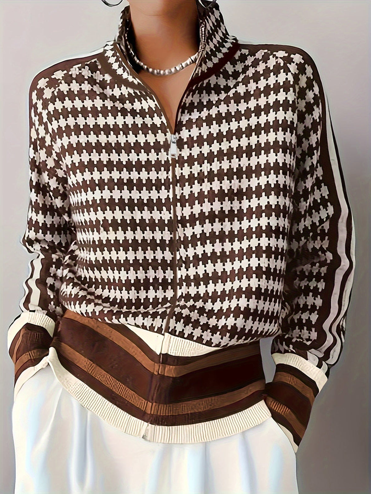 Check Pattern Women's Cardigan with Zip and Stand Collar - 3 - London-stylehouse.com